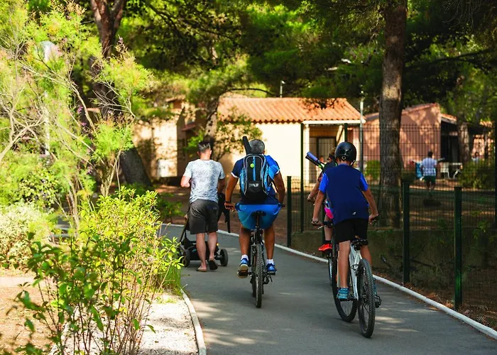 Hotel Sowell Residences Les Lauriers Roses 3*