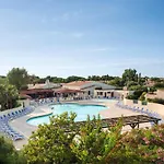 Sowell Residences Les Lauriers Roses 3*