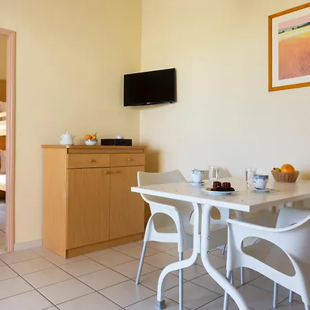 Hotel Sowell Residences Les Lauriers Roses